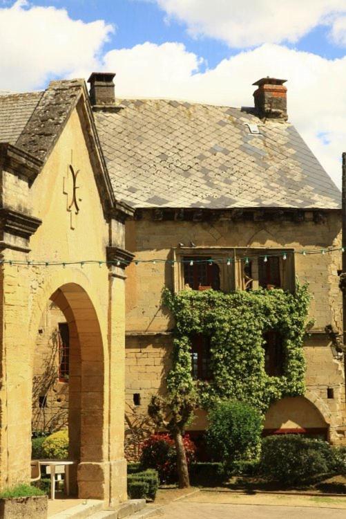 Petite Maison En Pierre Au Coeur Du Perigord Noir Salignac Eyvigues المظهر الخارجي الصورة